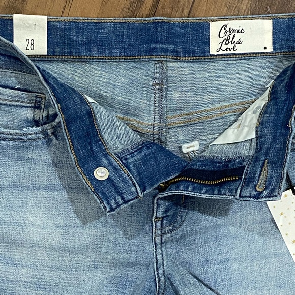 NWT Cosmic Blue Love Cut Off Denim Jeans 3” Shorts Size 28 - Picture 5 of 10